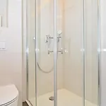 Bruno - Luxury Penthouse With Jacuzzi