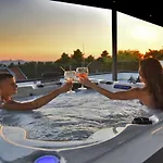 Διαμέρισμα Bruno - Luxury Penthouse With Jacuzzi Ζαντάρ