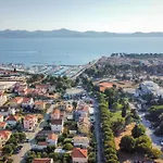 Διαμέρισμα Bruno - Luxury Penthouse With Jacuzzi Ζαντάρ
