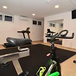 Bruno - Luxury Penthouse With Jacuzzi Διαμέρισμα
