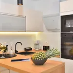 Διαμέρισμα Bruno - Luxury Penthouse With Jacuzzi *