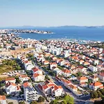 Bruno - Luxury Penthouse With Jacuzzi * Ζαντάρ
