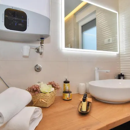 Appartement Bruno - Luxury Penthouse With Jacuzzi *