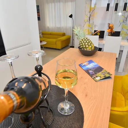 Appartement Bruno - Luxury Penthouse With Jacuzzi Zadar