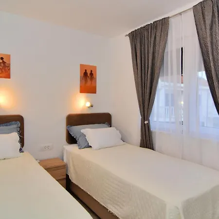 Bruno - Luxury Penthouse With Jacuzzi Apartment Zadar