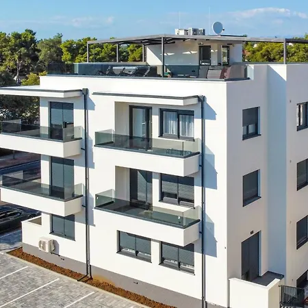 Bruno - Luxury Penthouse With Jacuzzi Apartment Zadar