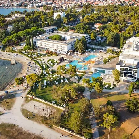 Bruno - Luxury Penthouse With Jacuzzi Zadar