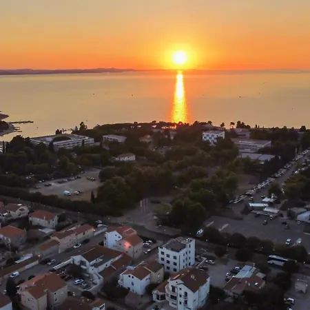 Bruno - Luxury Penthouse With Jacuzzi Apartment Zadar