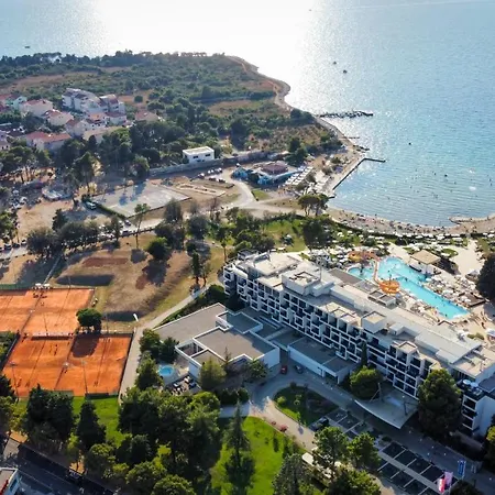 Apartment Bruno - Luxury Penthouse With Jacuzzi