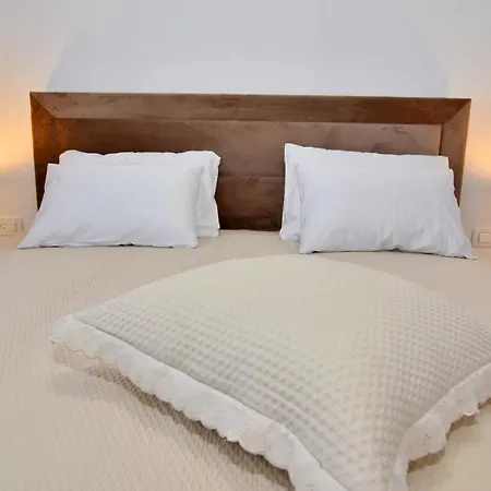 Bruno - Luxury Penthouse With Jacuzzi *