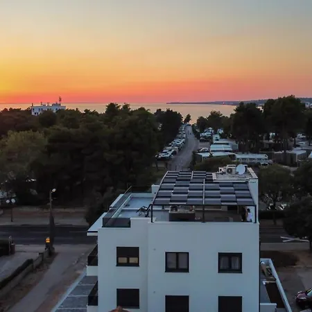 Bruno - Luxury Penthouse With Jacuzzi * Zadar