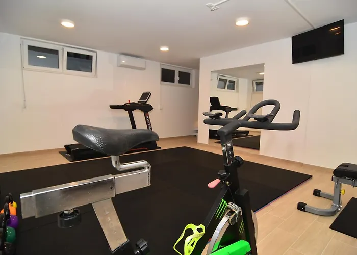 Bruno - Luxury Penthouse With Jacuzzi Διαμέρισμα