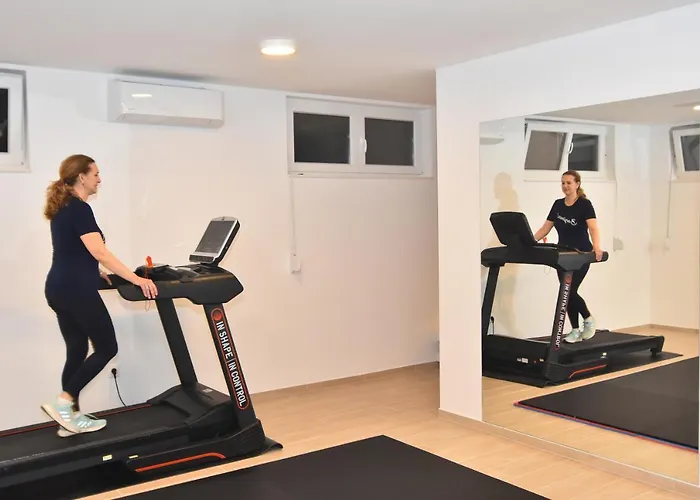 Apartamento Bruno - Luxury Penthouse With Jacuzzi Zadar