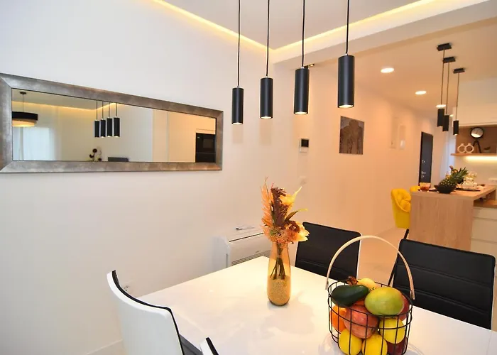 Διαμέρισμα Bruno - Luxury Penthouse With Jacuzzi *