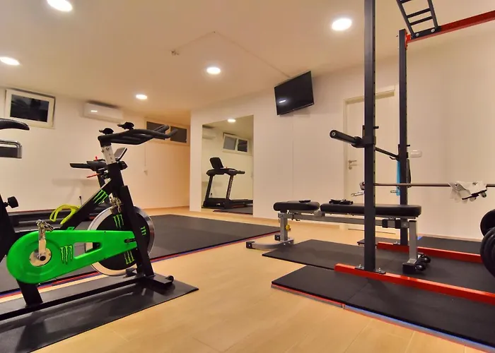 Bruno - Luxury Penthouse With Jacuzzi Задар