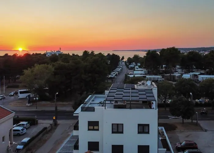 Bruno - Luxury Penthouse With Jacuzzi * Zadar