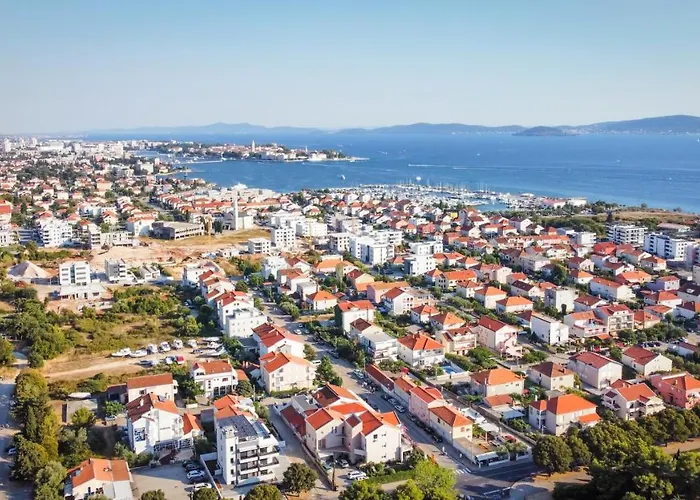 Bruno - Luxury Penthouse With Jacuzzi * Zadar